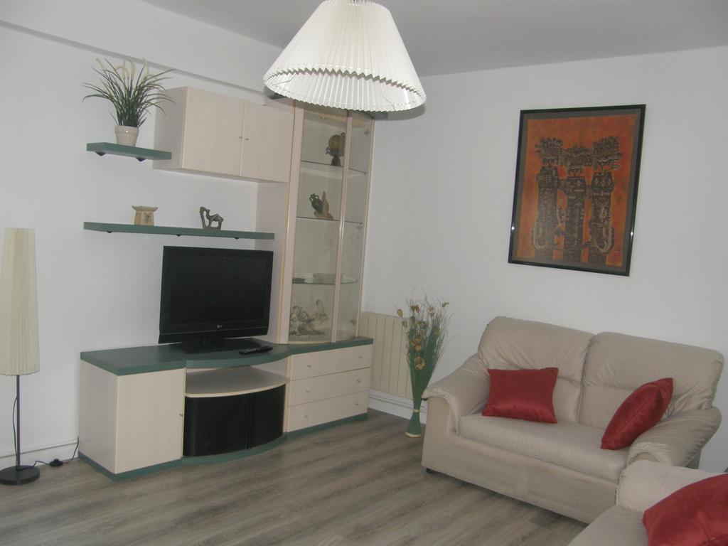 Ferienwohnung Atico Con Terraza En La Jota Saragossa Exterior foto