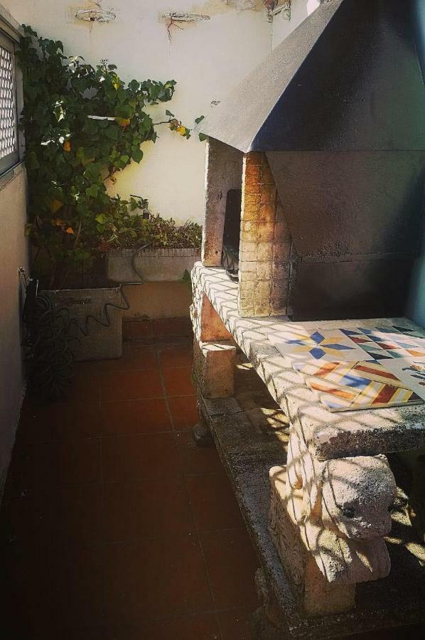 Ferienwohnung Atico Con Terraza En La Jota Saragossa Exterior foto