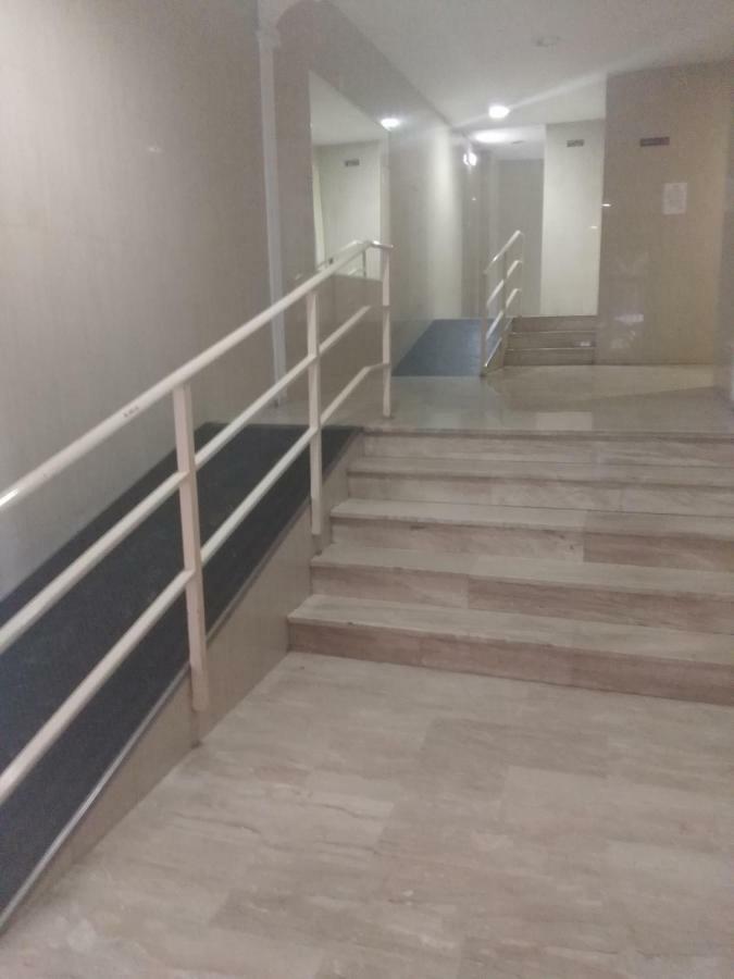Ferienwohnung Atico Con Terraza En La Jota Saragossa Exterior foto