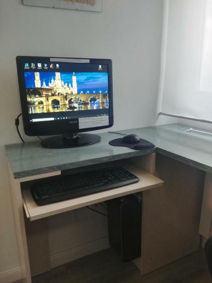 Ferienwohnung Atico Con Terraza En La Jota Saragossa Exterior foto